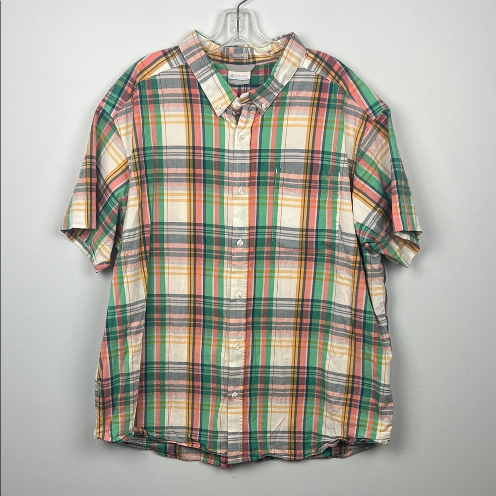 Columbia men’s XXL regular fit plaid button down short sleeve shirt